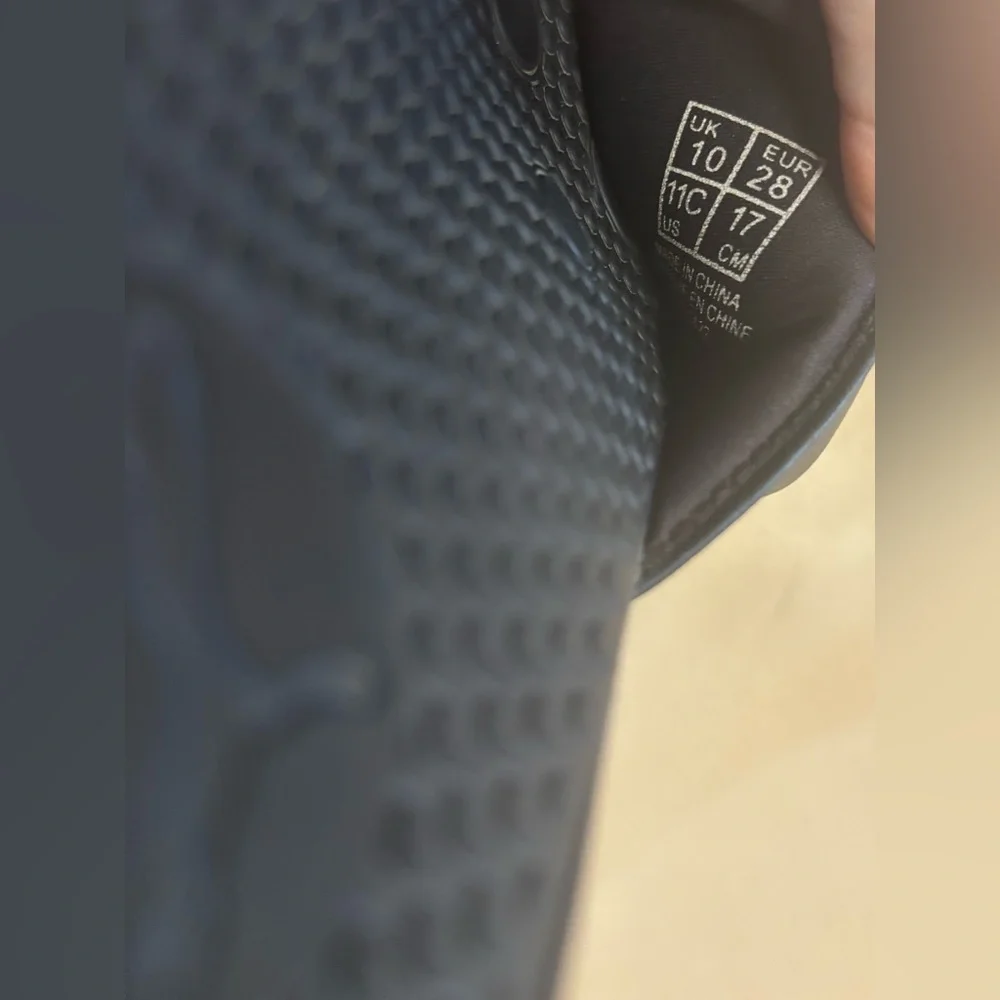 Puma‎ Kids Black and White Slide Sandals